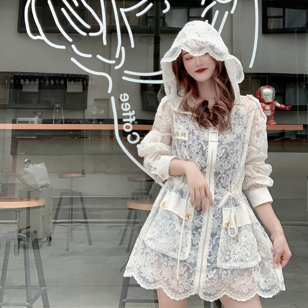 Chaqueta Coreana Encaje Protección Solar con Capucha y Cintura Ajustable