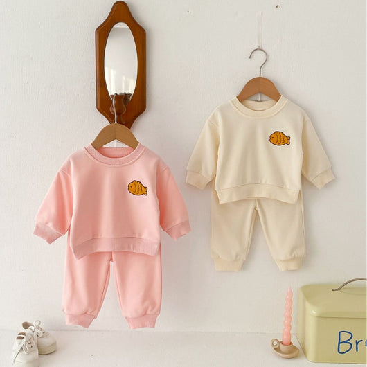 Conjunto de Pantalón y Suéter con Pez Bordado - Image 3