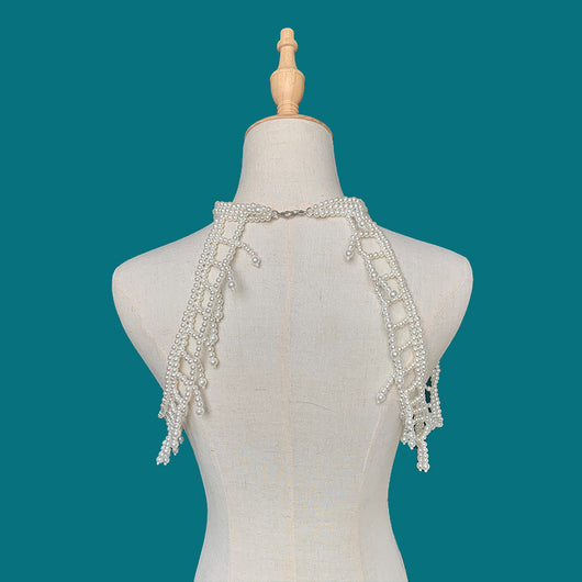 Chal Tejido a Mano con Perlas y Detalles de Joyería - Image 13