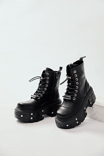 Botas Martin Punk para Mujer - Cuero Auténtico Estilo Alternativo - Image 12