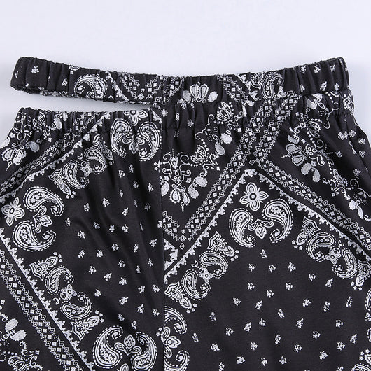 Falda Cintura Alta Estampado Flores de Anacardo con Diseño Asimétrico y Detalle Hueco Ajustable - Image 12