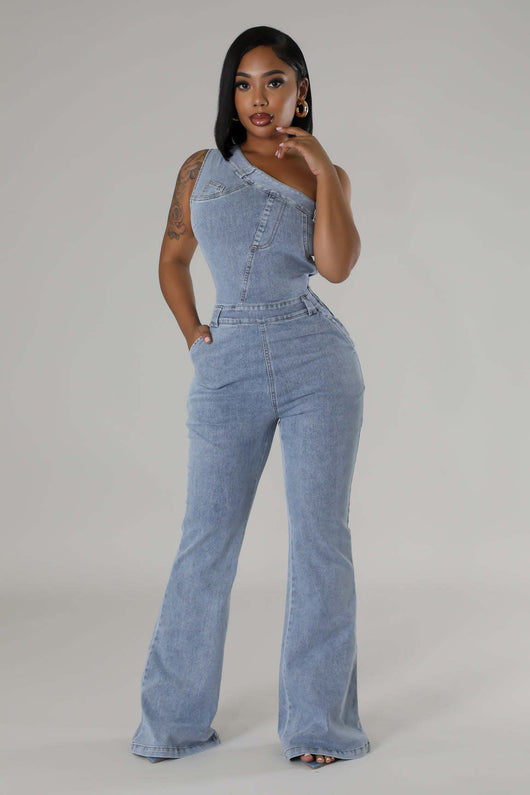 Jumpsuit Denim Ajustado con Hombros Caídos y Cintura Ceñida - Image 7