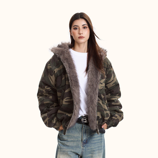 Chaqueta Acolchada con Capucha y Estampado Camuflaje