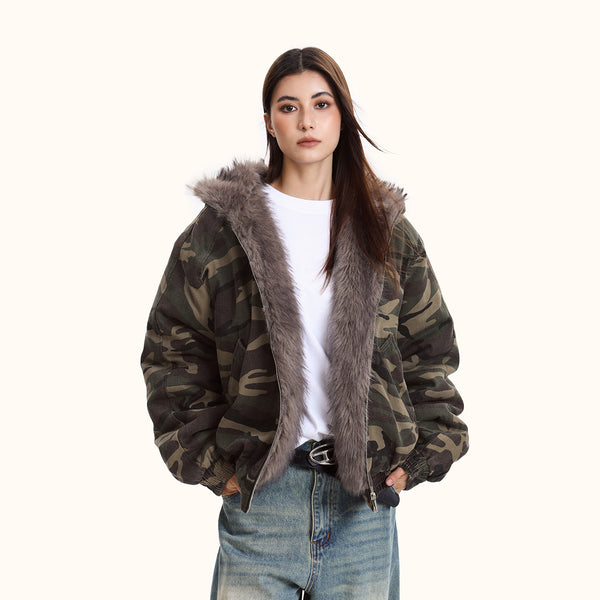 Chaqueta Acolchada con Capucha y Estampado Camuflaje