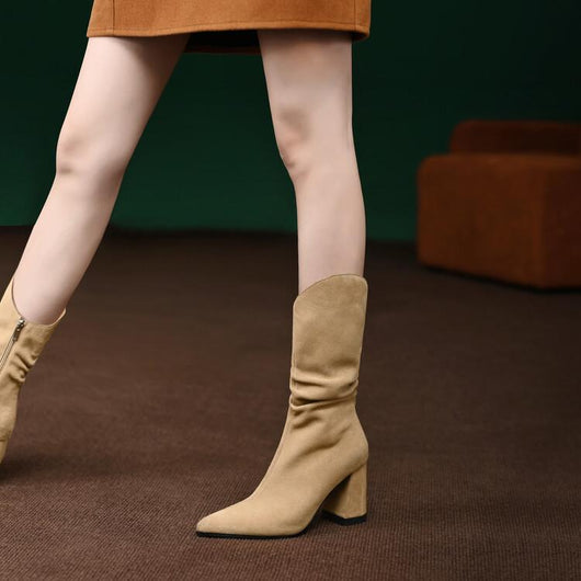 Botas Tobilleras Estilo Coreano con Tacón Grueso y Punta Afilada en Gamuza - Image 8