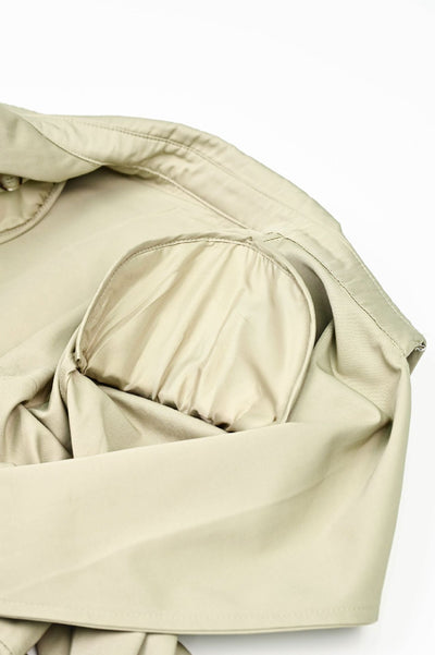 Short Estilo Trench Coat Clásico Británico Cintura Ajustada Caqui Claro - Image 15