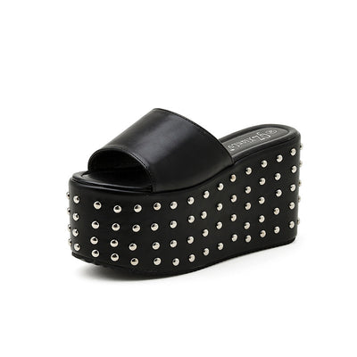 Pantuflas Plataforma Esponja Suave con Diseño Moderno - Image 3