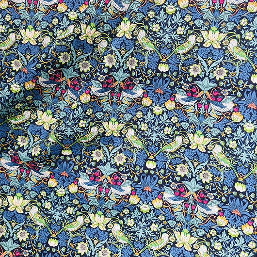 Tela de Algodón Fibrado con Estampado de Fresa para Confección - Image 9