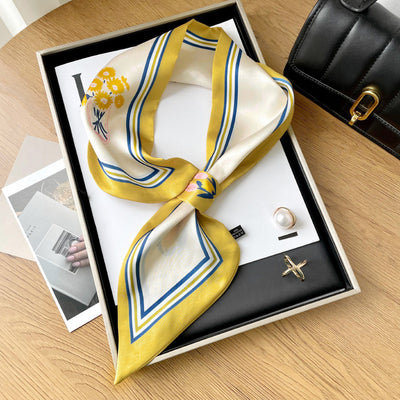 Pañuelo Decorativo con Pintura al Óleo Artística - Image 26