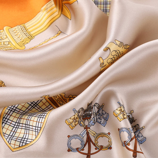 Pañoleta de Seda Estampada Grande - Versátil y Elegante - Image 11