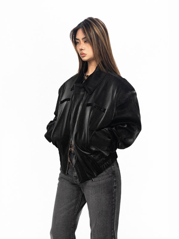 Abrigo Acolchado Negro Mate con Hombreras para Mujer