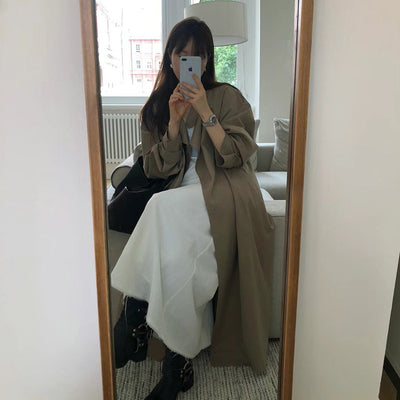 Abrigo Trench Largo Elegante con Cuello de Pie y Corte Slim - Image 5
