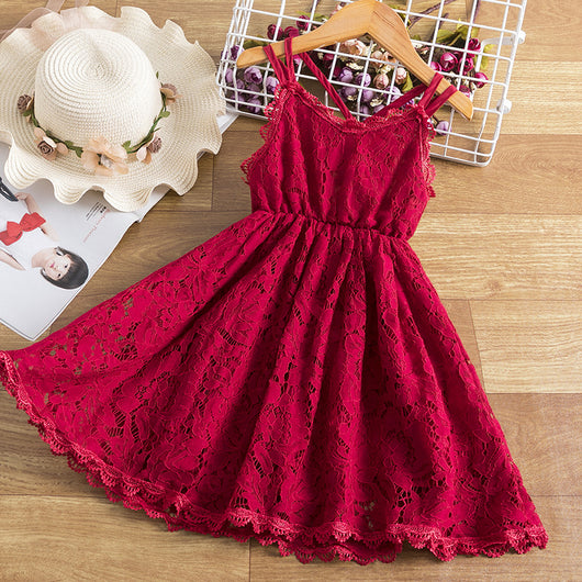Vestido Infantil con Encaje Bordado, Tirantes y Espalda Decorativa - Image 9
