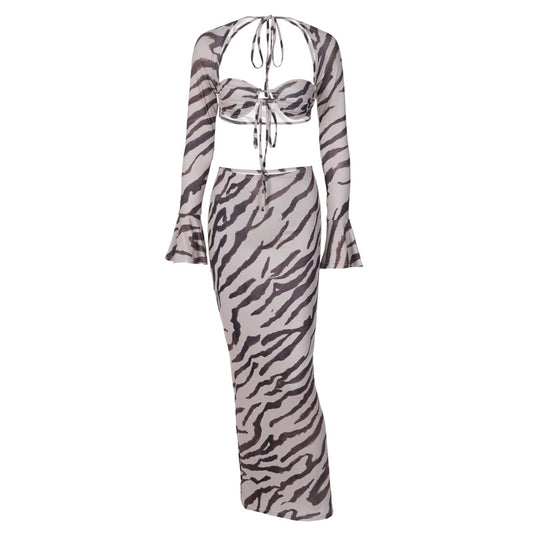 Conjunto Ejecutivo: Blusa Estampada Manga Larga con Falda Slim - Image 2