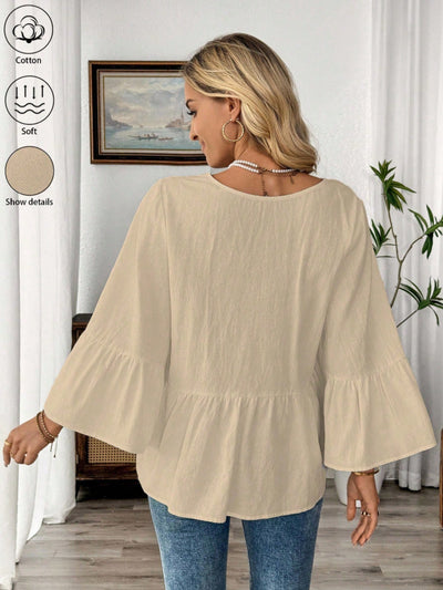 Blusa Cuello V con Mangas Volantes en Colores Sólidos - Image 14