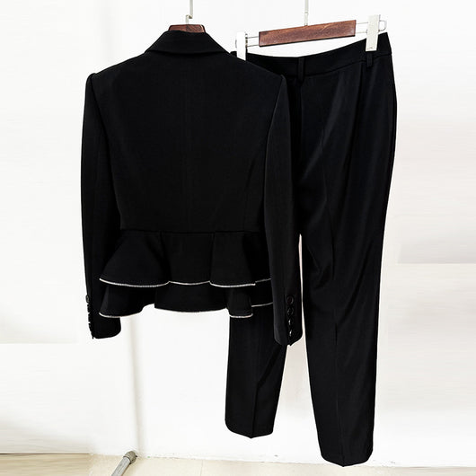 Traje Ejecutivo Dos Piezas con Blazer Ajustado y Pantalón Entallado - Image 3