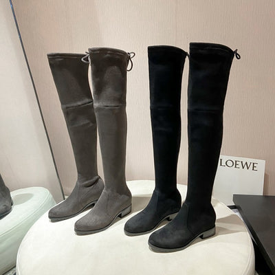 Botas Altas Planas con Tacón Interno Elevado
