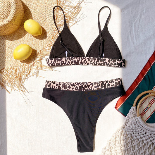 Bikini Estampado Leopardo con Corte Asimétrico