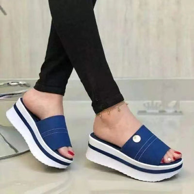 Pantuflas Rojas de Suela Gruesa - Comodidad y Estilo - Image 11