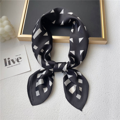 Pañoleta Decorativa Multiuso - Accesorio Versátil para Bolsos y Complementos - Image 5