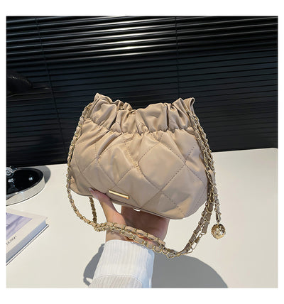 Bolso de Hombro con Cadena y Bordado de Diamantes para Mujer - Image 9