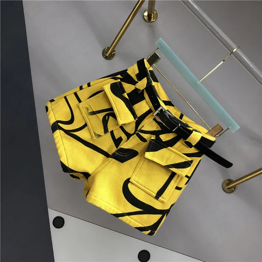 Shorts Talle Alto Slim con Diseño Asimétrico - Image 18