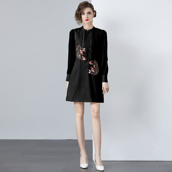 Vestido Corto Estilo Western con Hebilla Decorativa