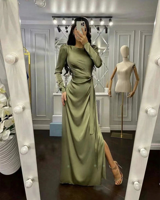 Vestido Asimétrico Ajustado a la Cintura - Image 4