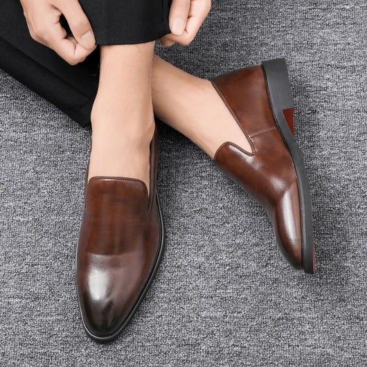 Zapatos de Cuero Puntiagudos Estilo Británico Clásico - Image 3