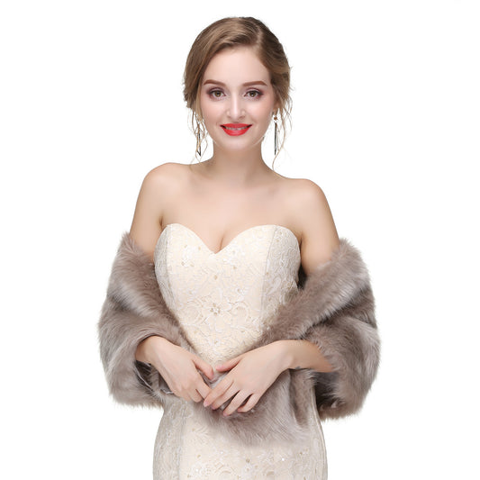 Estola de Piel Cálida para Novia - Colección Invierno Lujo - Image 2