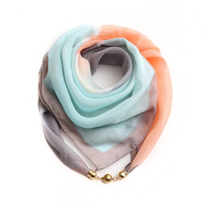 Pañuelo Floral Dorado de Gasa Ligera para Mujer - Image 3