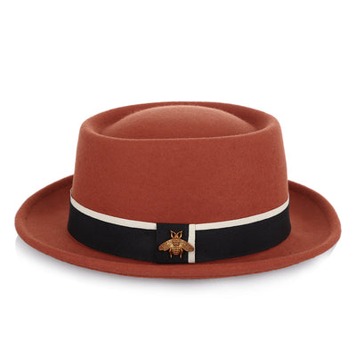 Sombrero de Lana Pura para Mujer con Detalle de Abejita - Accesorio de Moda - Image 13