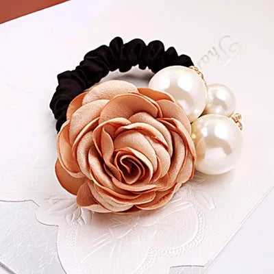 Prendedor de Cabello Floral Camelia Artesanal - Image 9