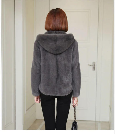 Abrigo Corto Grueso con Capucha y Cuello de Piel para Invierno - Image 17