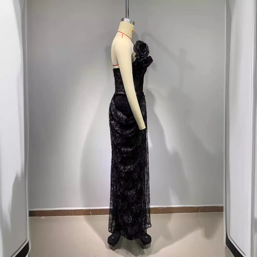 Vestido Negro Elegante sin Mangas con Encaje Floral y Espalda Descubierta Reductor - Image 3