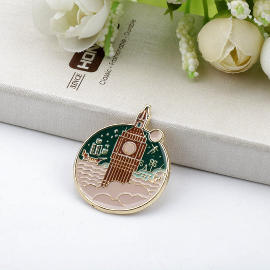 Broche Fortaleza Marina Circular en Aleación con Efecto Gota