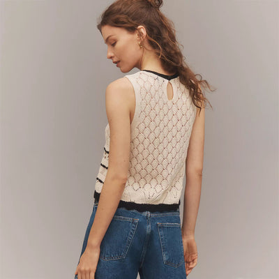 Blusa de Playa Elegante con Recortes Atrevidos - Image 3