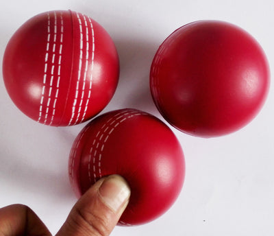 Pelota Sensorial de Espuma PU con Ventilación para Cricket - Image 8