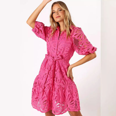 Vestido de Encaje Floral Soluble con Detalles Cutout Sexy - Image 5