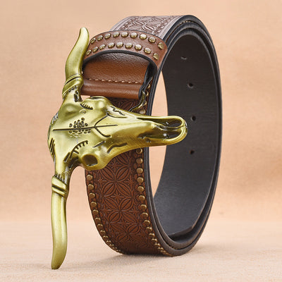 Cinturón de Cuero Genuino para Hombre con Remaches Grabados - Image 8