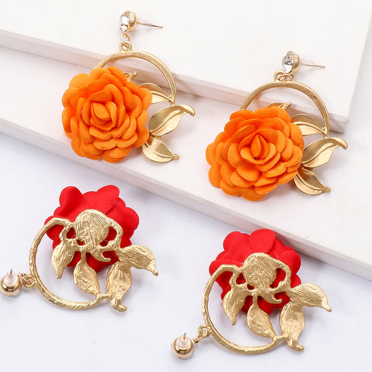 Aretes Colgantes de Tela Floral - Image 14