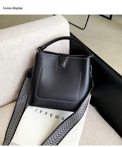 Bolso Bucket Crossbody de Moda para Mujer con Correa Ancha - Image 23