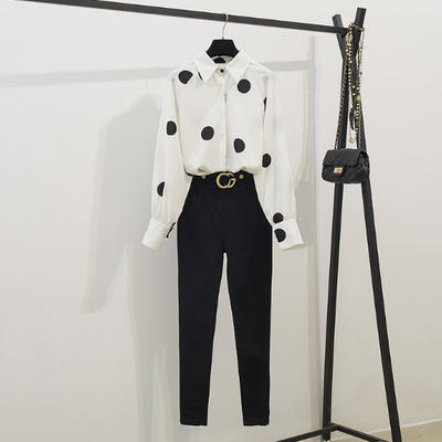 Conjunto Elegante: Blusa de Gasa y Pantalón Talle Alto - Image 7