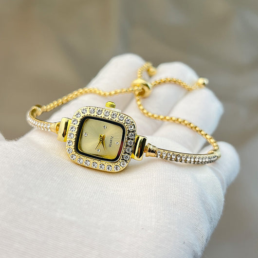 Reloj de Diamantes Cuadrado para Mujer de Moda - Image 10