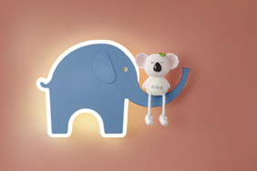 Lámpara de Pared Infantil con Protección Ocular - Diseño Divertido para Niños y Niñas - Image 7