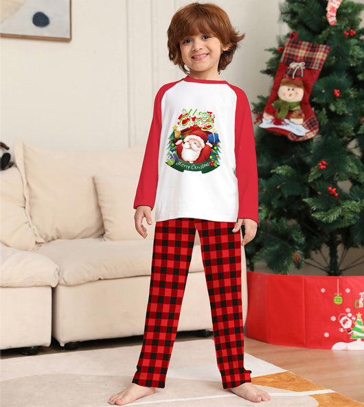 Pijamas Navideños Familiares a Juego con Pantalón a Cuadros - Image 10