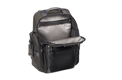 Mochila Funcional de Nylon para Hombre - Diseño Minimalista y Resistente - Image 11