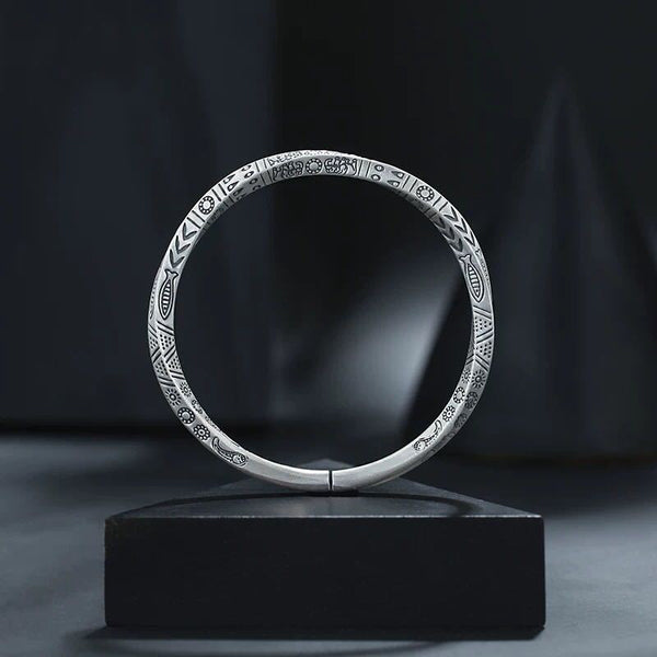 Pulsera de Plata 999 Totem Retro para Parejas - Diseño Tailandés Minimalista