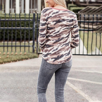 Blusa Estampado Leopardo Cuello V Manga Larga para Mujer - Image 9
