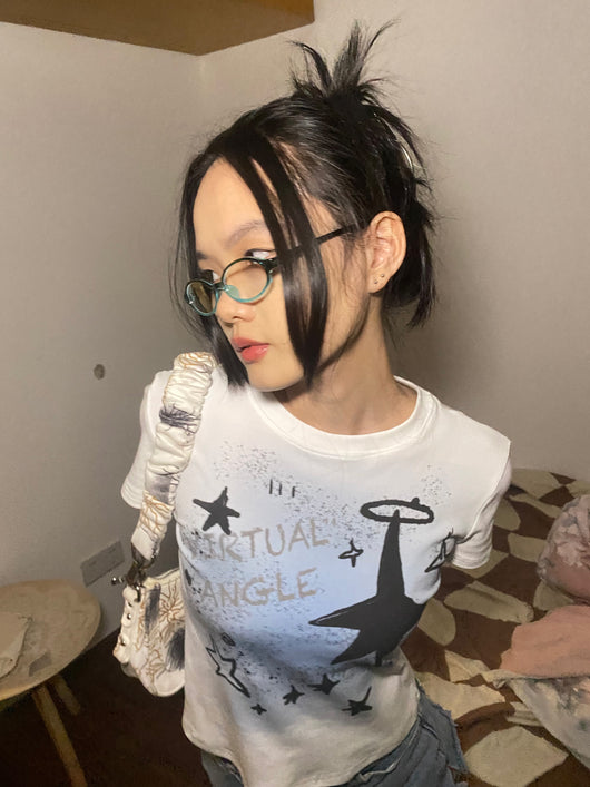 Camiseta Blanca Básica con Estrella Pintada a Mano - Image 12